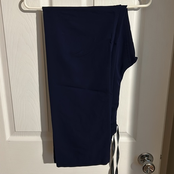 FIGS | Navy Livingston Pant, M/T - Picture 3 of 3